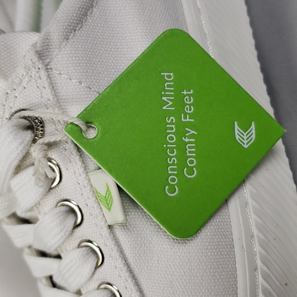 NWT Cariuma The OCA Mens 9 Womens 10.5 Off-White Low Canvas Sneaker - Picture 6 of 17